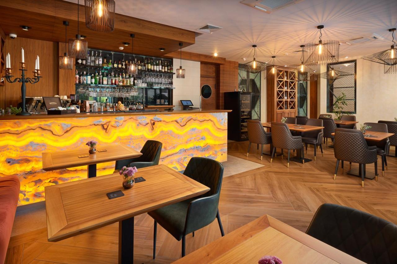 Time Boutique Hotel Split Bagian luar foto